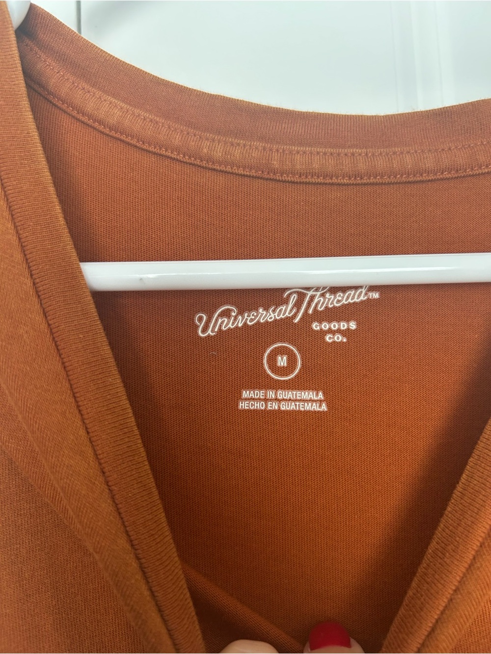 Universal Thread Rust Orange V-Neck Top - Picture 3 of 3